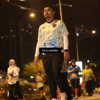 Runner Photo 7088654