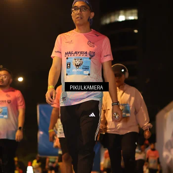 Runner Photo 7088673