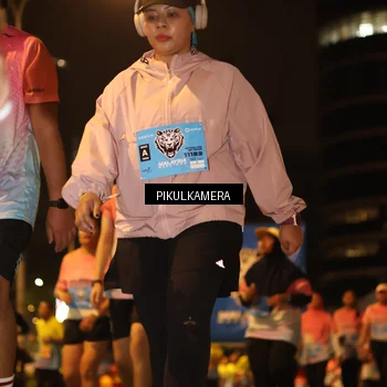 Runner Photo 7088676