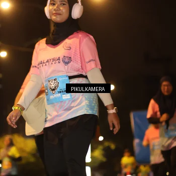 Runner Photo 7088711