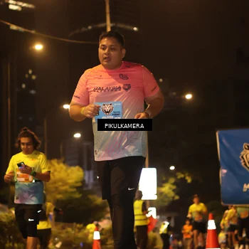 Runner Photo 7088755