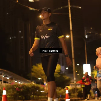Runner Photo 7088758