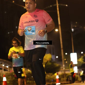 Runner Photo 7088761