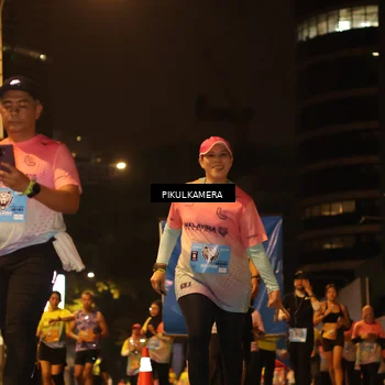 Runner Photo 7088763