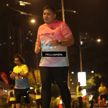 Runner Photo 7088764