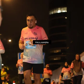 Runner Photo 7088801