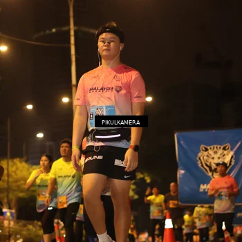 Runner Photo 7088812