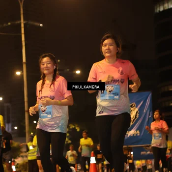 Runner Photo 7088844
