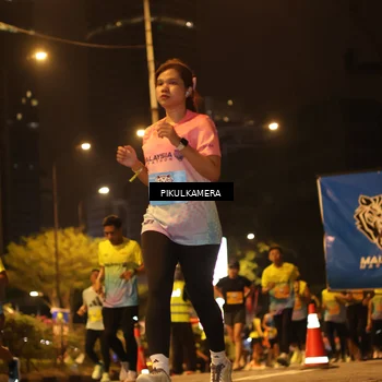 Runner Photo 7088853