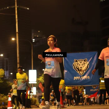 Runner Photo 7088854