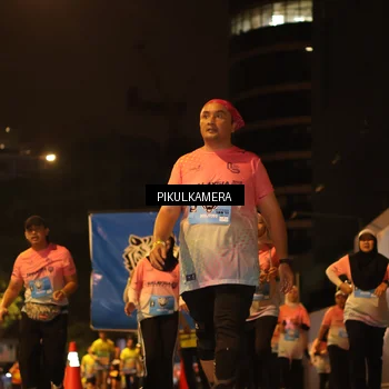 Runner Photo 7088889