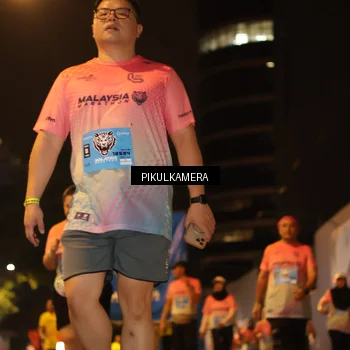 Runner Photo 7088891