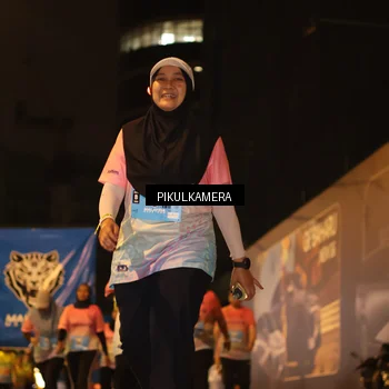 Runner Photo 7088892