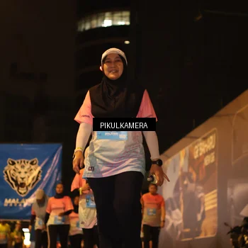 Runner Photo 7088893