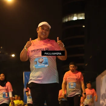 Runner Photo 7088898
