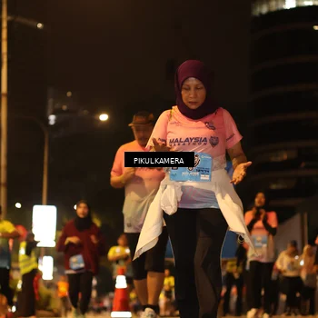 Runner Photo 7088912