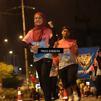 Runner Photo 7088938