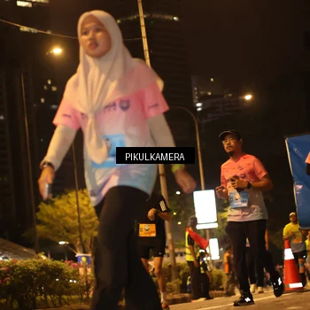 Runner Photo 7088945
