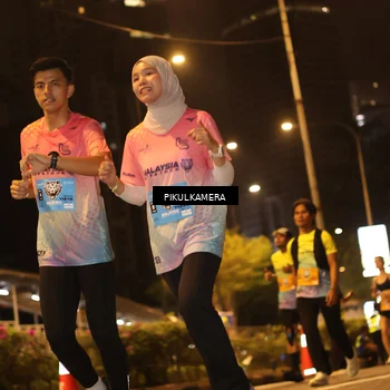 Runner Photo 7088951