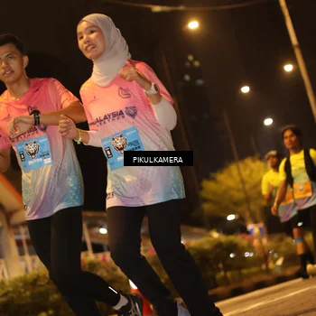 Runner Photo 7088957