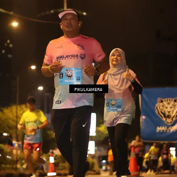 Runner Photo 7088963