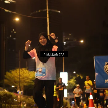 Runner Photo 7088971