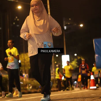 Runner Photo 7088976