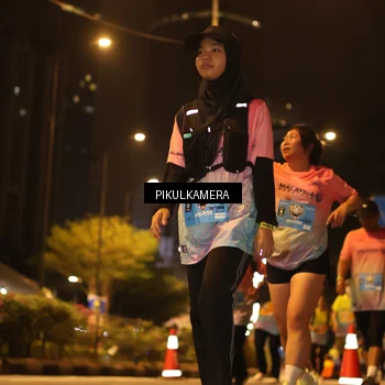 Runner Photo 7089012