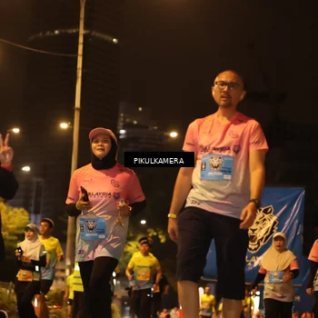 Runner Photo 7089050