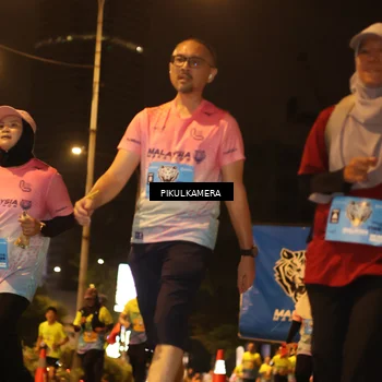 Runner Photo 7089054