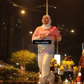 Runner Photo 7089058