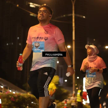 Runner Photo 7089061