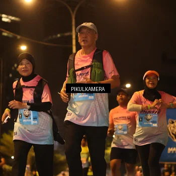 Runner Photo 7089072