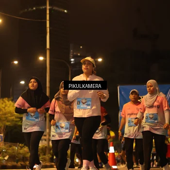 Runner Photo 7089098