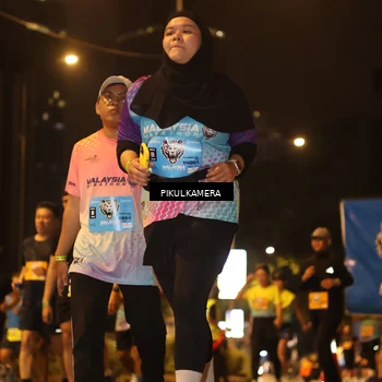 Runner Photo 7089112