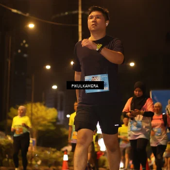 Runner Photo 7089113