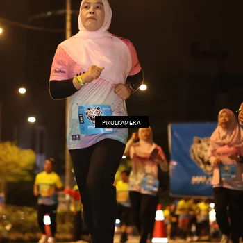 Runner Photo 7089152