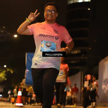Runner Photo 7089159