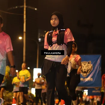 Runner Photo 7089165