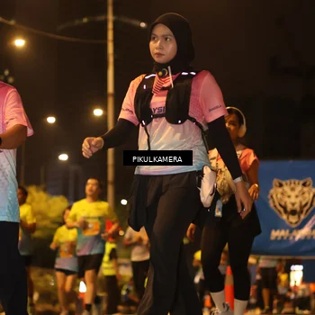 Runner Photo 7089167