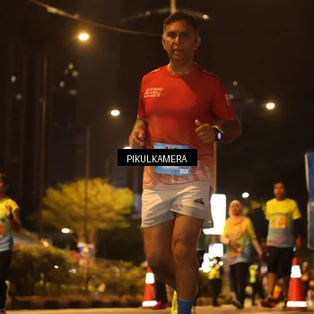 Runner Photo 7089174