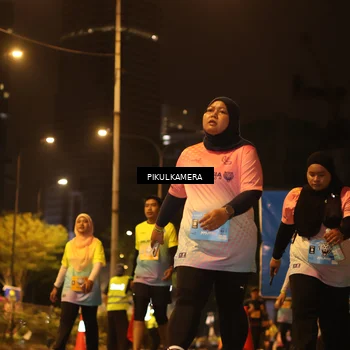 Runner Photo 7089177