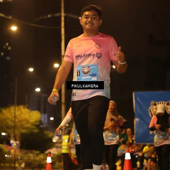 Runner Photo 7089200