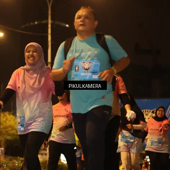 Runner Photo 7089213