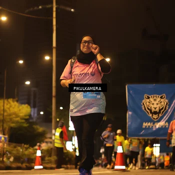 Runner Photo 7089278