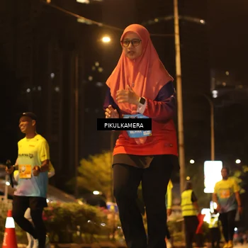 Runner Photo 7089287