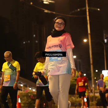 Runner Photo 7089343