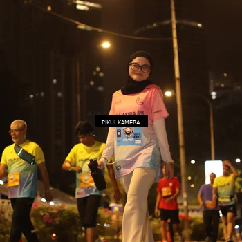 Runner Photo 7089344