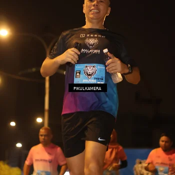 Runner Photo 7089347