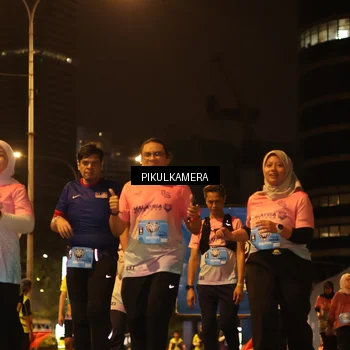 Runner Photo 7089362